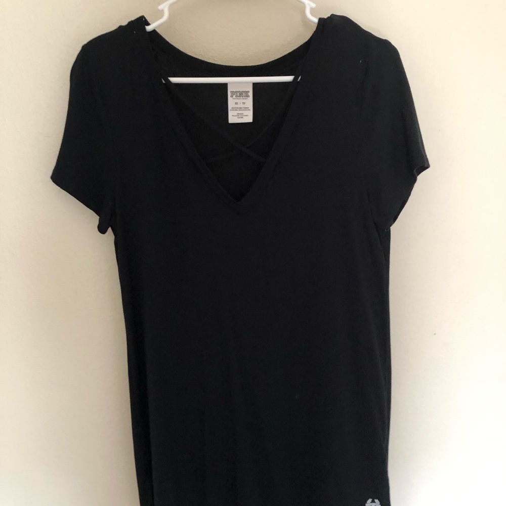 Black Pink VS V neck with a lace up